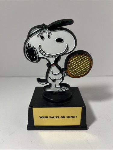 Aviva peanuts snoopy 1972 - snoopy,