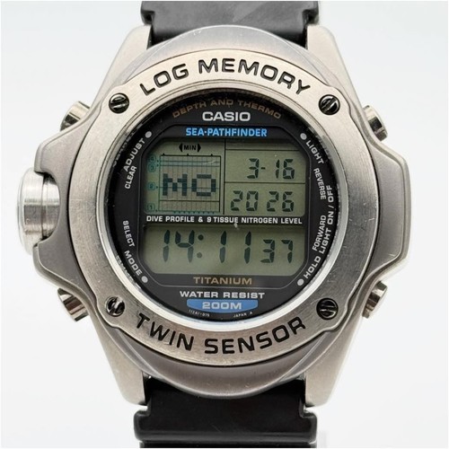 Casio sea pathfinder log - sea,
