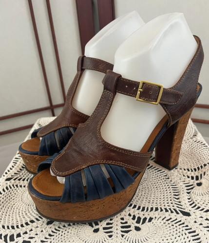 Sandali con plateau