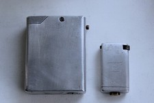 LOTTO DI 2 ANTICHI ACCENDINI IN ALLUMINIO