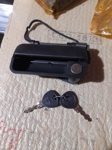 Maniglia con chiavi - con, porta
