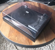 Yamaha YP 211 giradischi