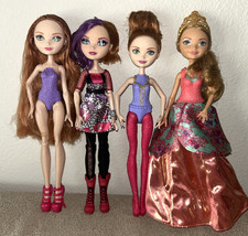 Lotto di 4 bambole Ever After