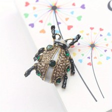 Nuova spilla vintage creativa