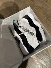 Air Jordan 11 Gratitude