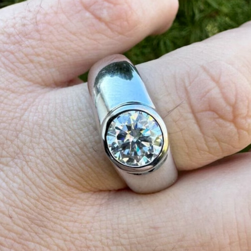 Anello uomo con lunetta - da,