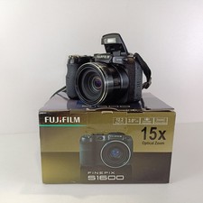 Fujifilm FinePix S1600 12,2