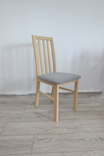 Sedia legno resistente - in, e