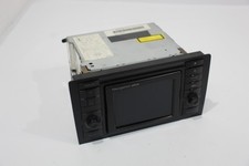 Audi A8 D2 navigatore