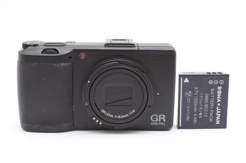 Fotocamera digitale compatta