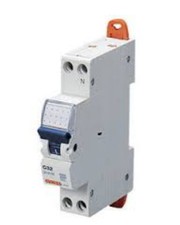 INTERRUTTORE MAGNETOTERMICO