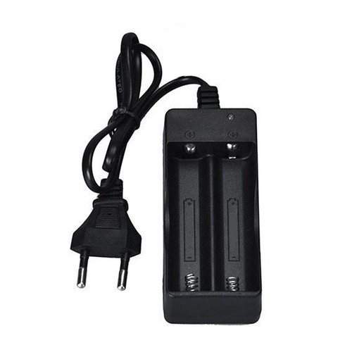Carica batteria caricabatterie - carica,