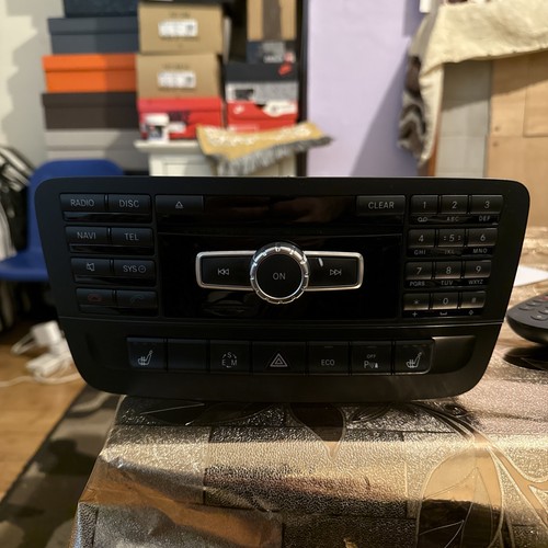 Mercedes w176 radio - radio, head