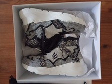 RARE Sneakers AB 213, LANARO