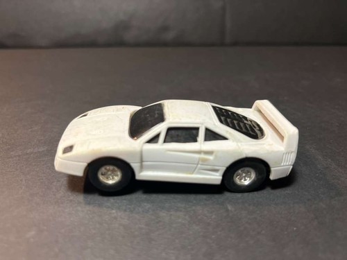Ferrari f40 bianca - bianca, scala