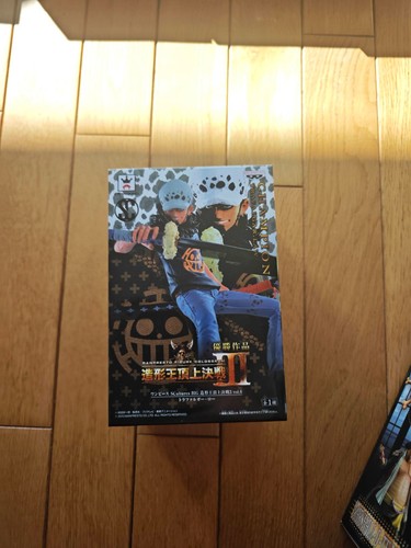 One piece figure - one,