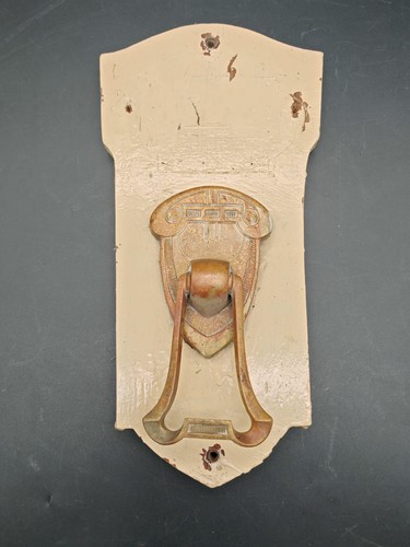 Campanello battiporta stile