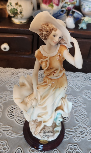 Statuina porcellana vintage - porcellana,