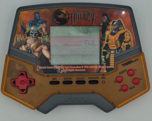 Mortal kombat trilogy gig - kombat,