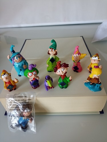 Action figure magicanti kinder - action,