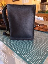 Borsello Uomo in pelle Nero   Borsetta a mano tagliata e cucita a mano italia