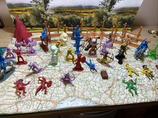 Lotto Soldatini Serie Western + Acc. Vari Scala 54 MM ( China/ HK)