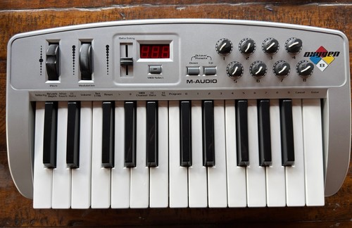 Midiman oxygen midi - midi, 25