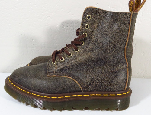 Martens made in - dr.,