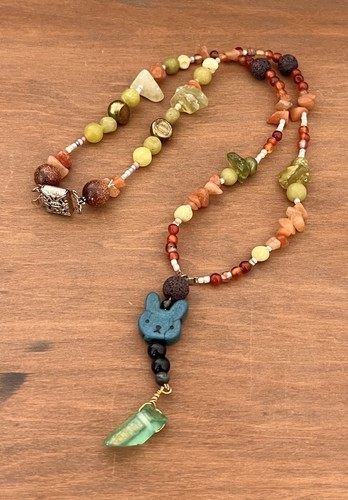 Collana con ciondolo coniglio