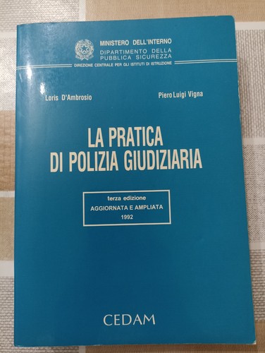 Pratica polizia - pratica,
