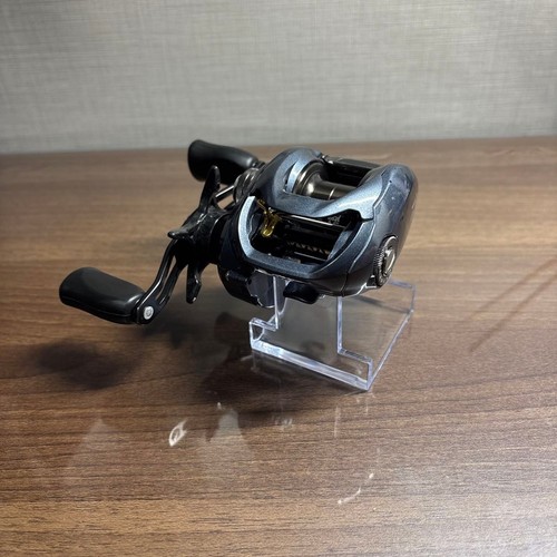 Mulinello esca destro daiwa - esca,