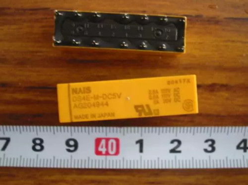 5pz relè nais ds4e dc5v - 5pz, ds4e-m-dc5v