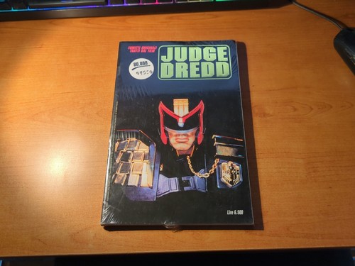 Judge dredd marvel contro - judge, dredd/marvel