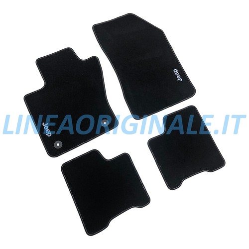 Tappeti moquette nera con - in,