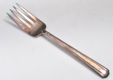 Wallace carillon silverplate - wallace,