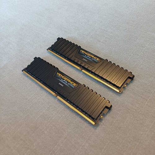 Corsair vengeance lpx 16gb - corsair,