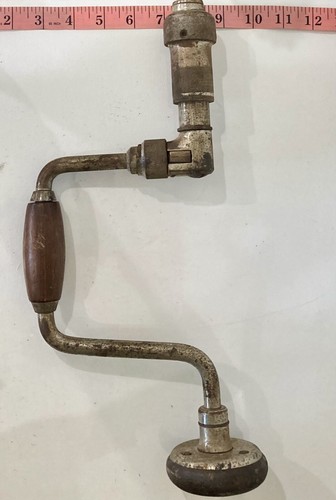 Antico trapano manuale - , vintage