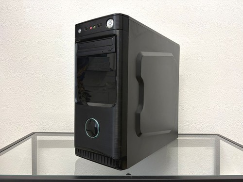 Computer desktop assemblato - pc,