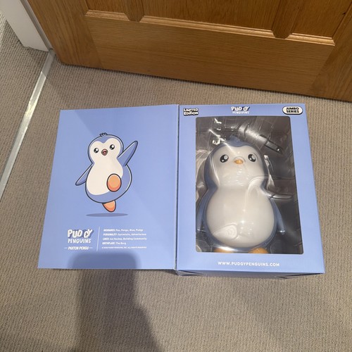 Pudgy penguins paxton - penguins,