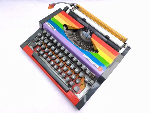 Macchina scrivere olympia - da,