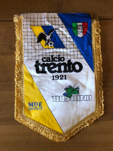 Gagliardetto trento calcio - trento,