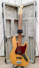 Fender Jazz Bass (2017)