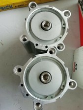 Cilindro pneumatico Camozzi QP2 A100 A100 