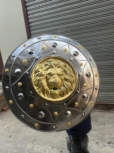 Scudo leone fatto - scudo, a