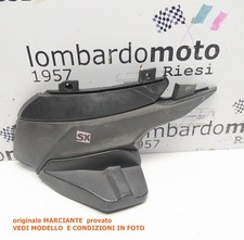 APRILIA SR MOTARD 50 2013 2019 CARENA PEDANA POGGIAPIEDI POSTERIORE SX COPERCHIO
