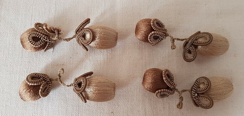 Passereria onde paia - paia, noci