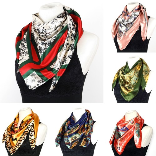 Sciarpa quadrata donna moda