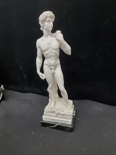 Statua vintage ruggeri - g.,