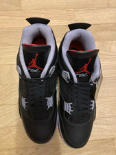 Nike Air Jordan 4 Retro Bred