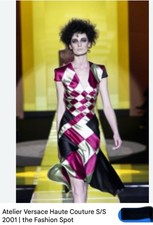 Abito iconico in seta